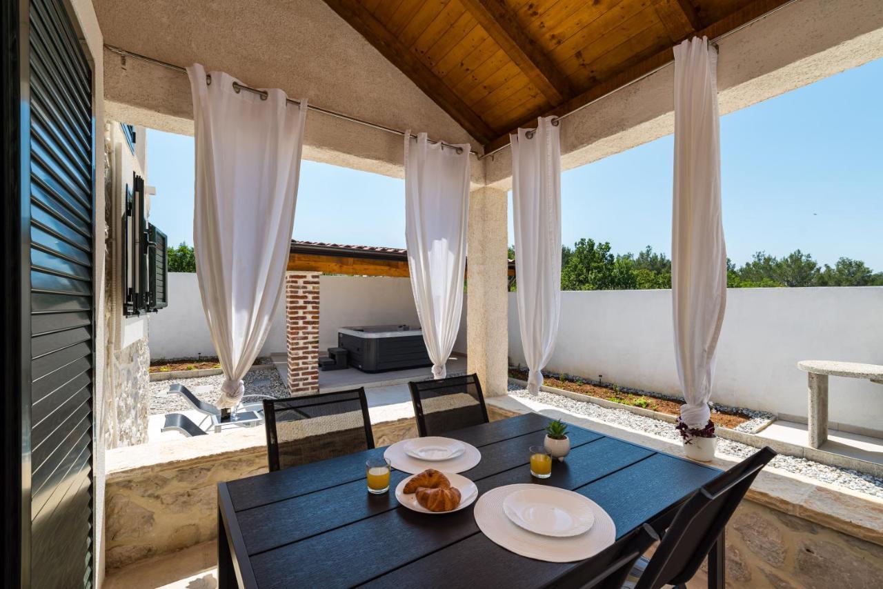 Holiday Home Figurica Novigrad  Dış mekan fotoğraf